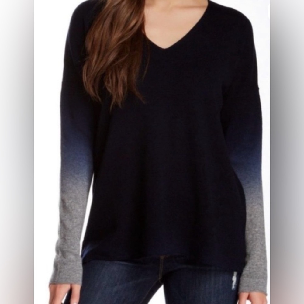 Vince ombré dolman sleeve sweater. Womens Size Small S. Navy Blue
